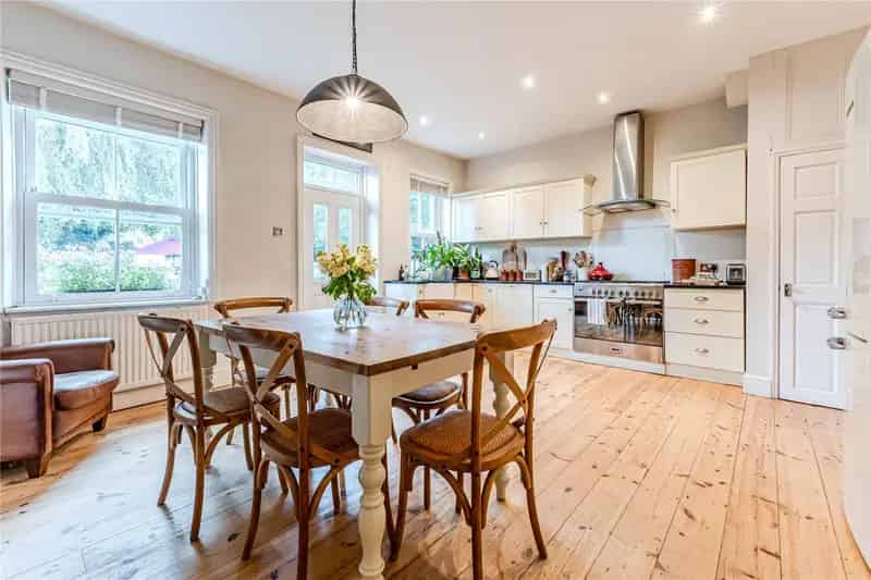 Four Bedroom Victorian Terrace House Horsforth