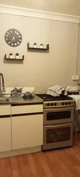 Spacious 2-Bed Flat with Stunning City Views