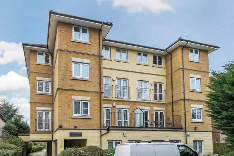 Flat For Sale , London, England