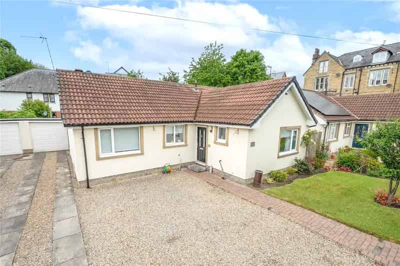 3 Bedroom Detached Bungalow in Headingley