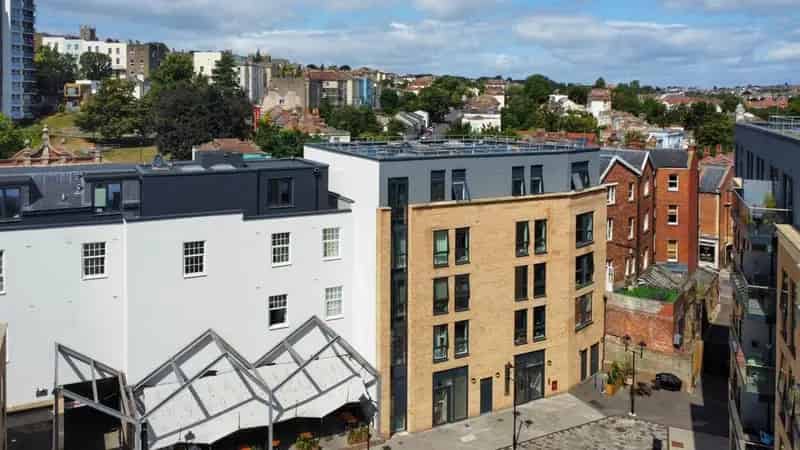 3 Bedroom Apartment for Sale in Stokes Croft Bristol