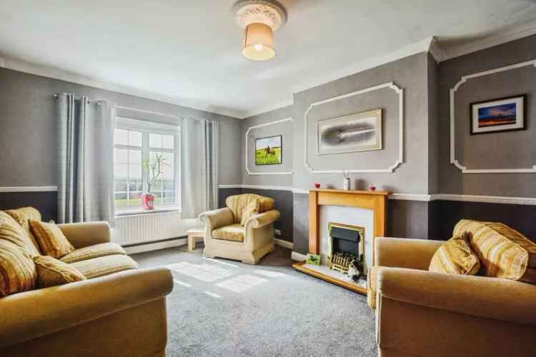 6 En-Suite Guest House with Owners Accommodation Ample Parking