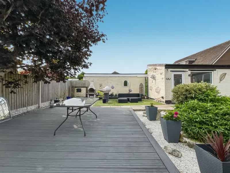 2 Bed Dormer Bungalow For Sale Southport