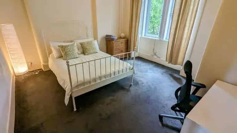 2 Bed Flat to Rent G41 Bills Included
