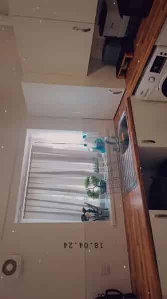3 Bedroom House with Garden Near Shops and Schools