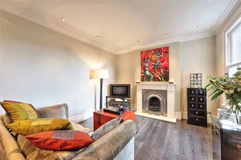 1 Bedroom Flat for Sale in Wimbledon