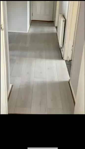Large 2 Bedroom Flat with Garden and Sheds