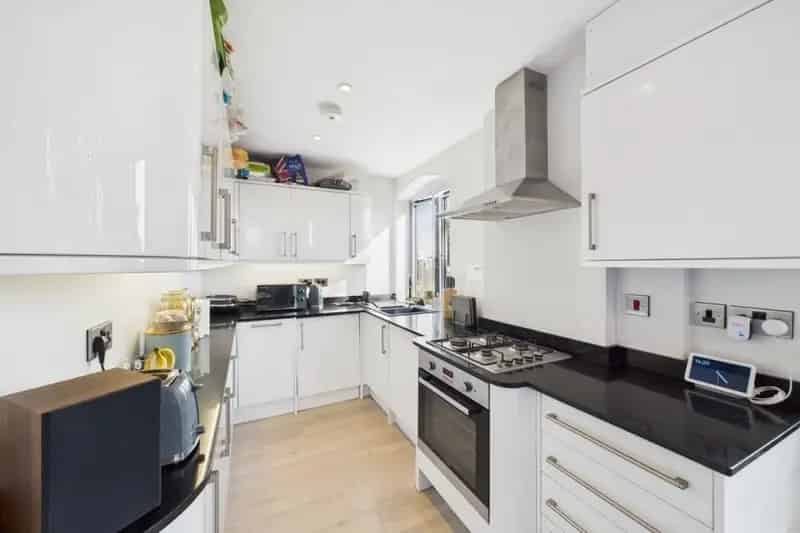 2 Bedroom Modern Apartment For Sale