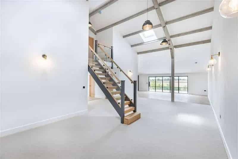 3 Bed Barn Conversion for Sale