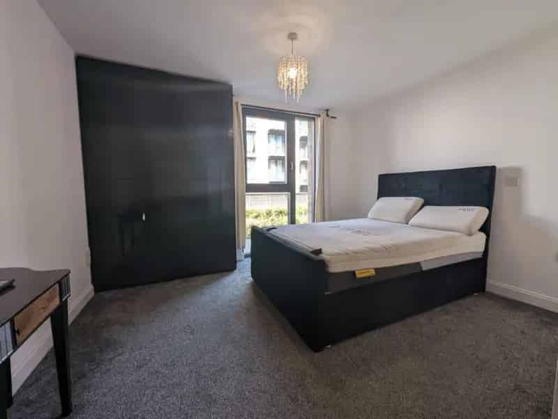 Modern 1-Bedroom Apartment near New Street Station