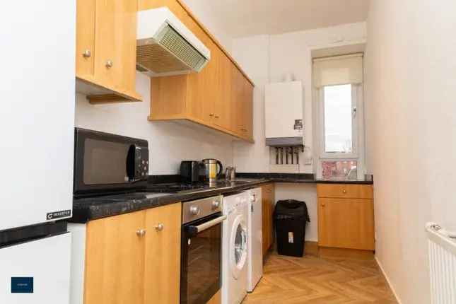 Flat to rent in Dumbarton Road, Glasgow G11