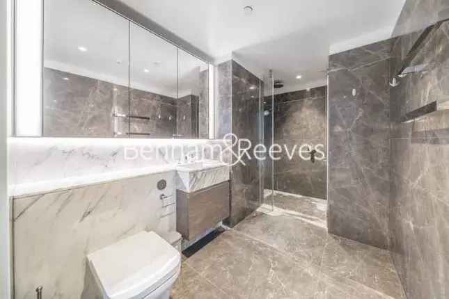 Flat to rent in Carnation Way, Nine Elms SW8