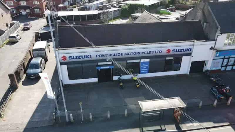 Large Showroom Building For Sale 2797 sq ft