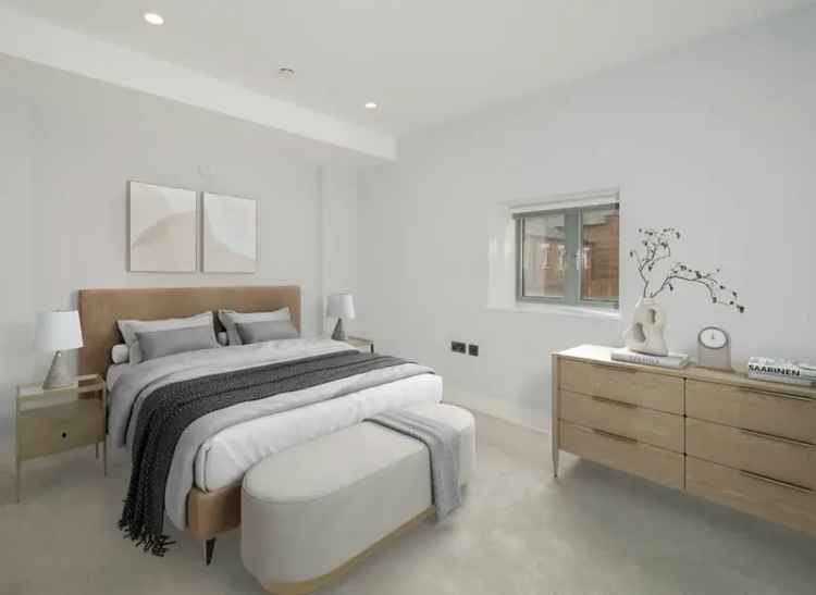 Two Bedroom Duplex Apartment Near Hammersmith