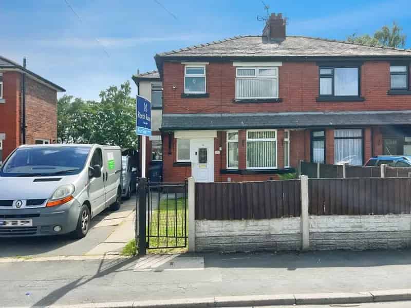3 Bedroom Semi Detached House for Sale Ince Greater Manchester