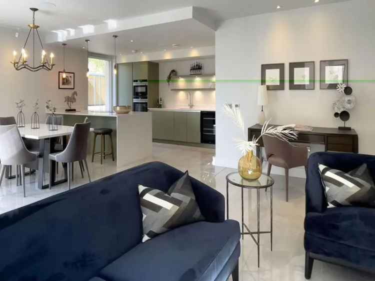 3 Bedroom Apartment for Sale in Central Scotland