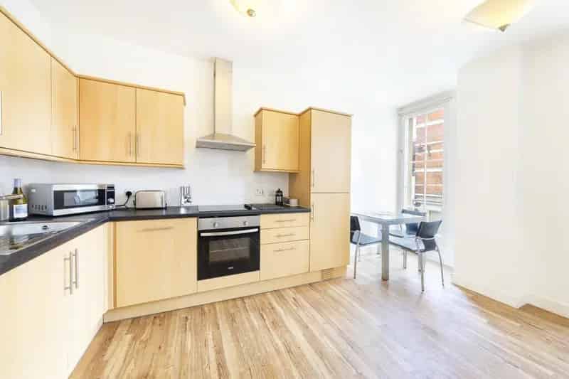 4 Bedroom Apartment Clifton Village July Available