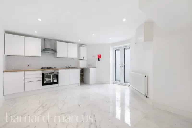 Flat For Rent , London, England