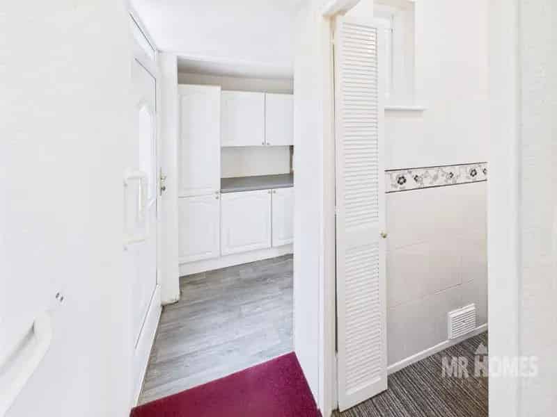 3 Bed Semi-Detached House For Sale