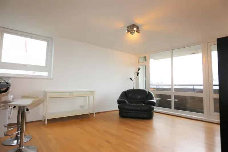 2 Bedroom Flat Brighton Sea Views Balcony Furnished Optional