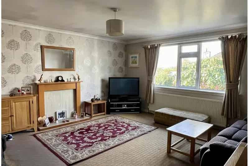 4 Bed Detached Bungalow Kirkcudbright Spacious Family Home