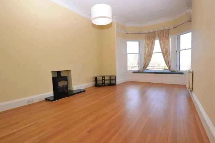 4 bedroom flat to rent