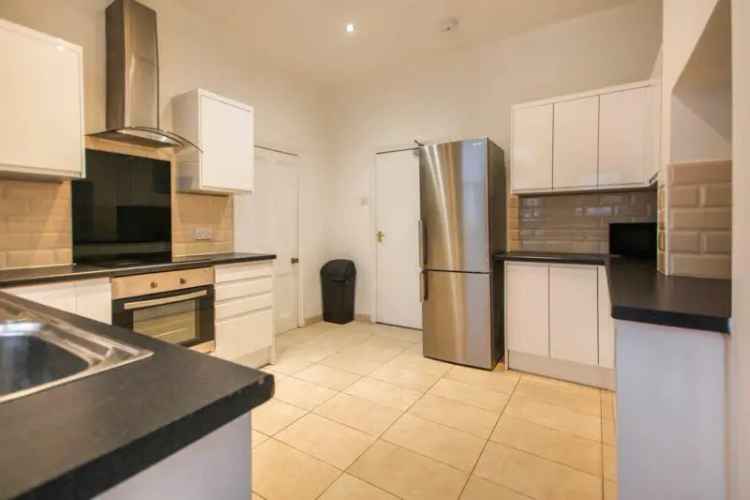 5 Bedroom Detached Student House Bournemouth