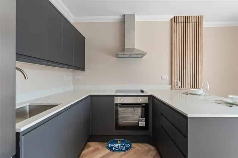 1 Bedroom Luxury Apartment Earlsdon Street