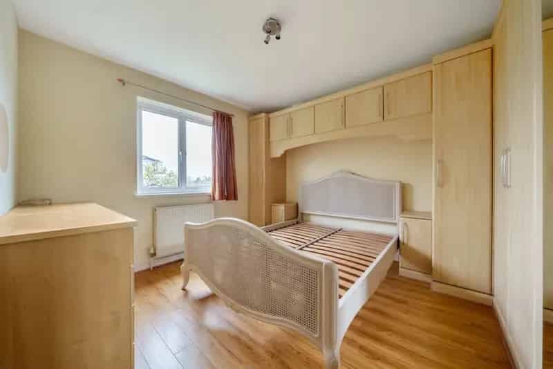 5 Bed Family Home with Garage and Off-Street Parking
