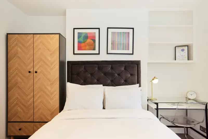 2-Bed 2-Bath Flat Near Southwark Park Modern Urban Living