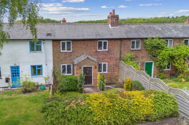 Extended 2 Double Bedroom Character Cottage Chiltern Green Bedfordshire