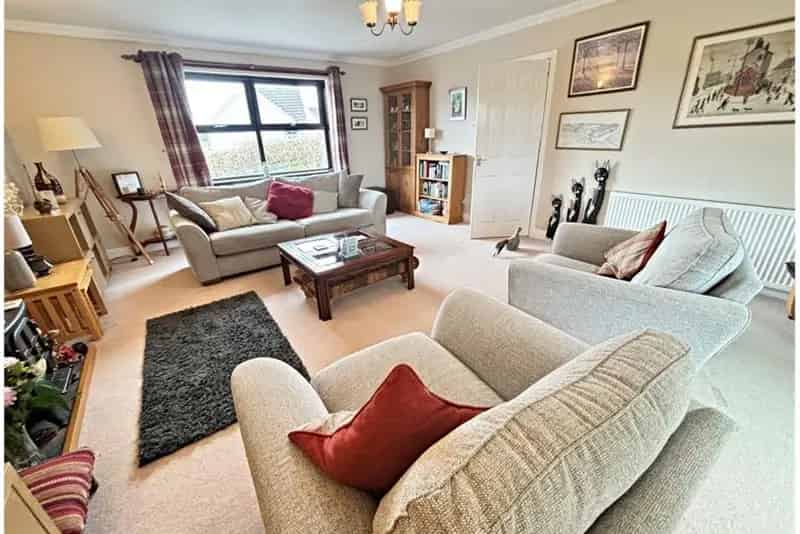 4 Bed Detached House with 3 Reception Rooms Dundrennan