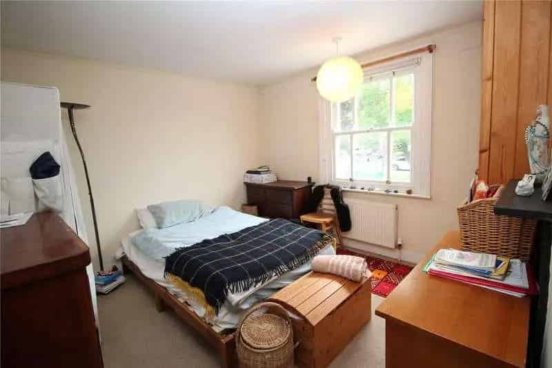 2 Bed Semi-Detached Cottage for Sale