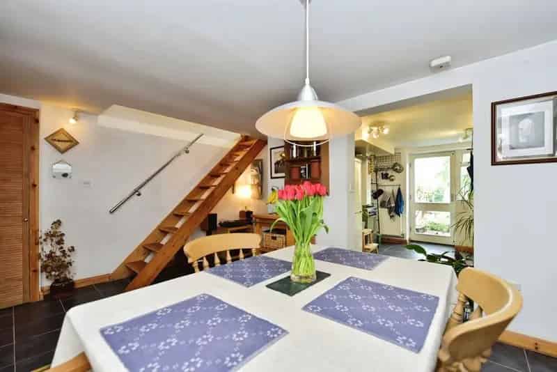 3 Bedroom Semi Detached House for Sale Sheffield S8