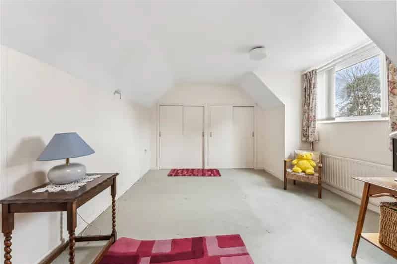 3 Bedroom Bungalow Near Parkstone Golf Course Poole