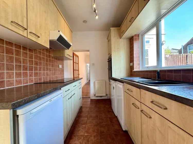 2 Bedroom End of Terrace House to Rent