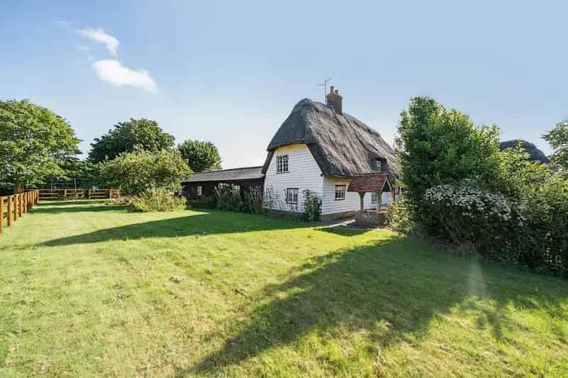 Grade II Listed 3 Bed House with Annexe Near Royston