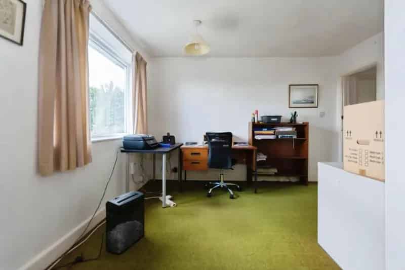 4 Bed Detached House For Sale Near Solihull Town Centre