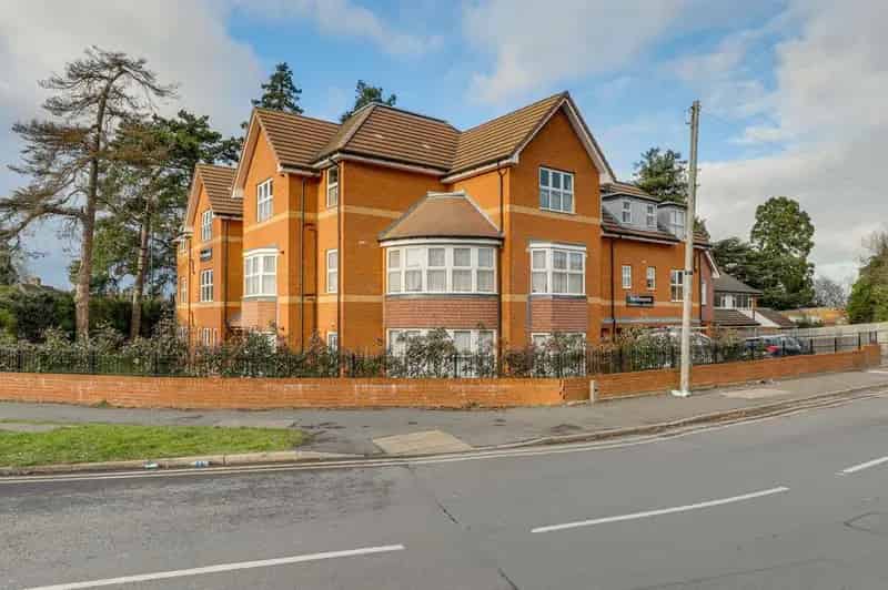 1 Bedroom Apartment for Sale
