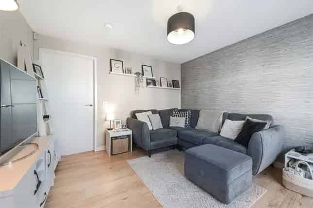 Semi Detached Villa for Sale Glasgow G33