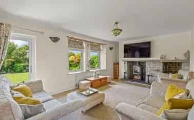 Cornwall Farmhouse with Holiday Cottages and Annex