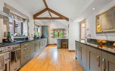 House For Sale in St Neot, England