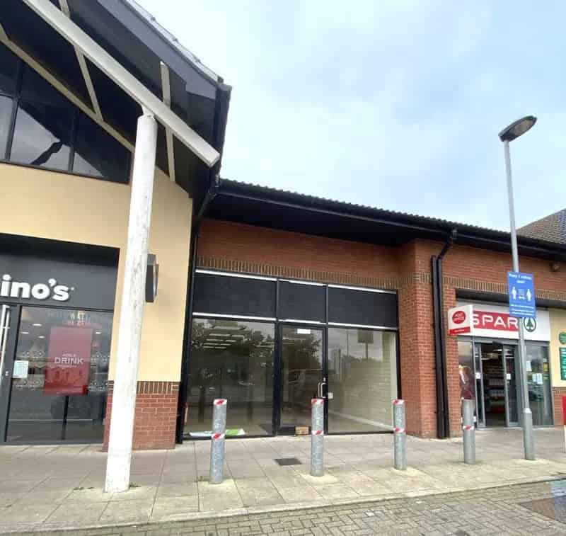 Mid Terrace Retail Unit 435574