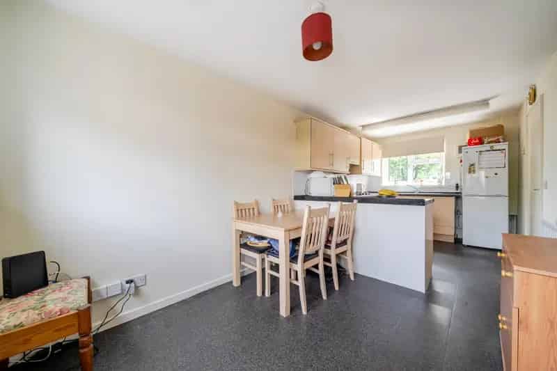 2 Bedroom House to Rent Parsons Close Portsmouth