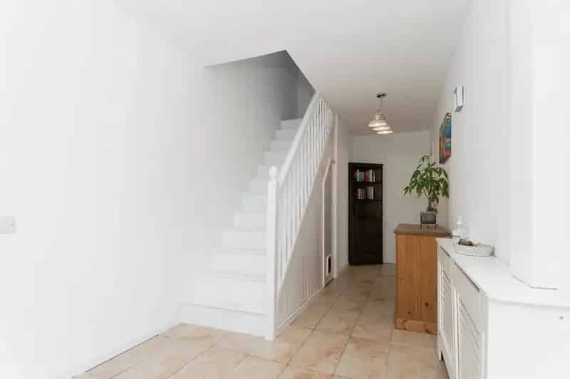 Four Bedroom Detached House with Garage and Summer House