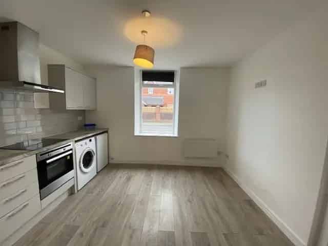 Flat For Rent , Cardiff, Wales
