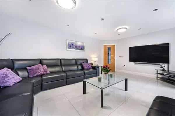 Stunning Contemporary Family Home with Cinema Room and Gym