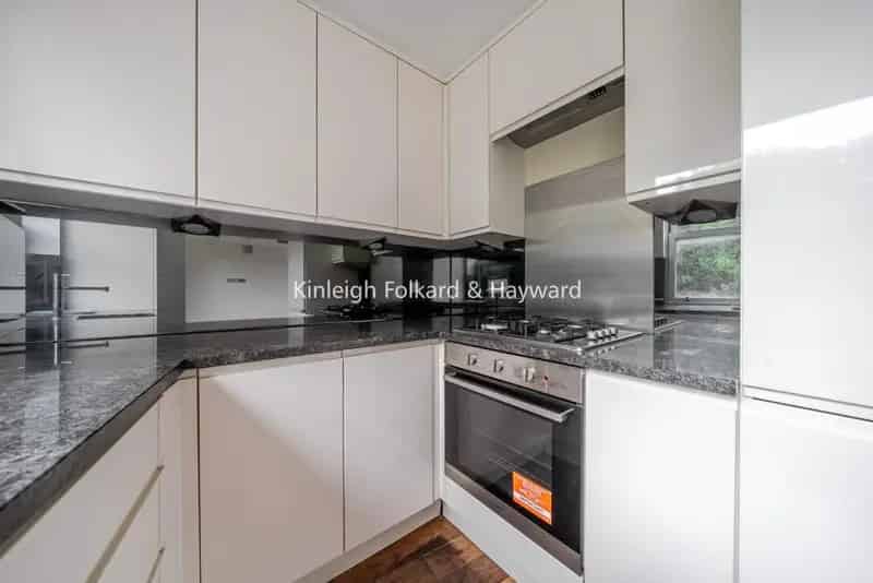 Flat For Rent , London, England