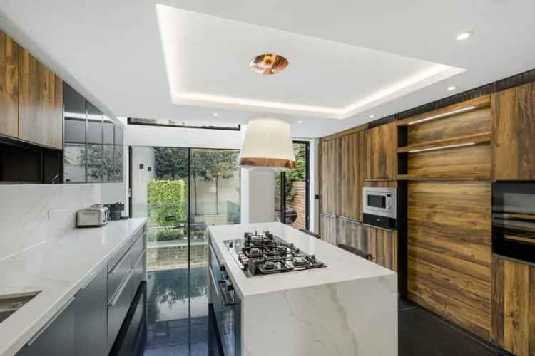 Luxury London Townhouse Four Floors Marble Bathrooms Prime Location