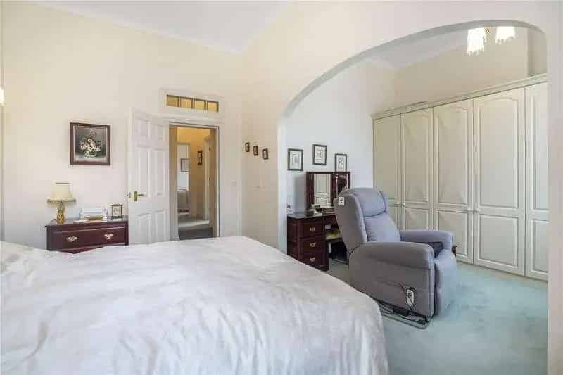 2 Bed Flat for Sale Aston on Clun Luxury Apartment
